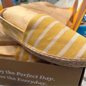 Soludos Yellow Striped Kids Espadrilles Size 10